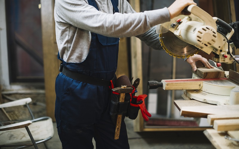 carpenters in abu dhabi